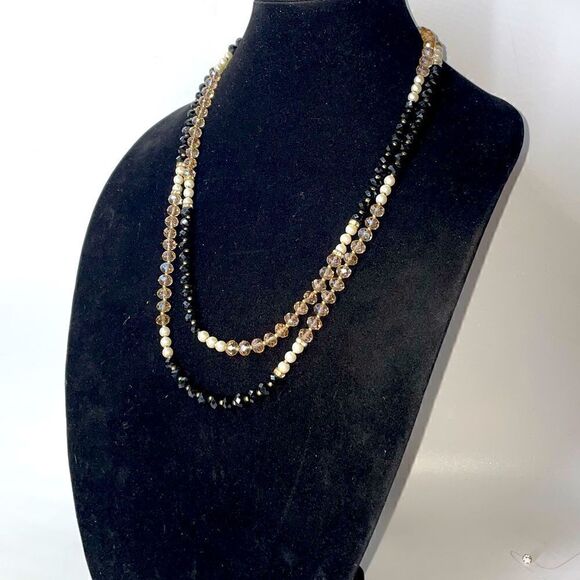 White House Black Market Glass Bead Necklace - Picture 2 of 4